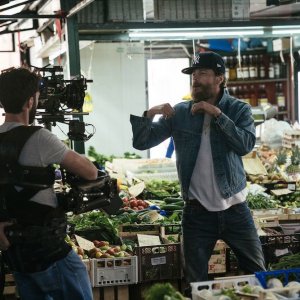 Oh, vita! Making an album: Jovanotti in un'immagine dal set del suo video del singolo 'Oh, vita!'