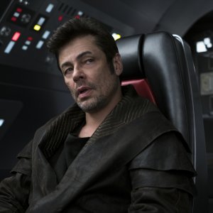 Star Wars: Gli Ultimi Jedi, Benicio Del Toro in un'immagine del film