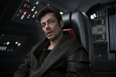 Star Wars: Gli Ultimi Jedi, Benicio Del Toro in un'immagine del film