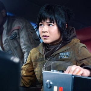 Star Wars: Gli Ultimi Jedi, John Boyega e Kelly Marie Tran in un'immagine del film