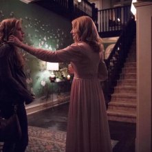 Sharp Objects: Amy Adams in una foto della serie