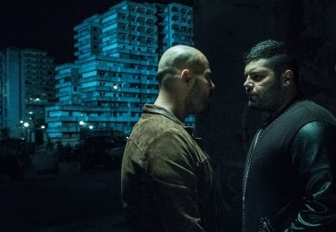 Gomorra 3: Ciro e Genny (Marco D'Amore e Salvatore Esposito) nell'episodio 7