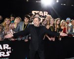 Star Wars: Gli Ultimi Jedi,  la premiere mondiale onora la memoria di Carrie Fisher