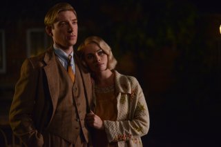 Goodbye Christopher Robin: Domhnall Gleeson e Margot Robbie in una foto del film