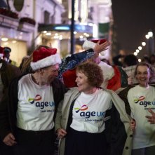 Ricomincio da me: Imelda Staunton e Timothy Spall in un'immagine del film