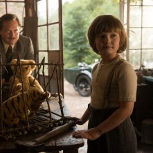 Vi presento Christopher Robin: Stephen Campbell Moore e Will Tilston in una scena del film