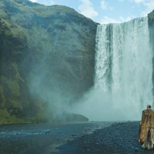 Vikings: un'immagine delle scene ambientate in Islanda