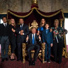 Poveri ma ricchissimi: un'immagine promozionale con alcuni degli attori del cast principale