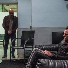 Gomorra - La Serie: Arturo Muselli con Marco D'Amore in una scena del nono episodio