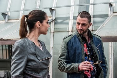 Gomorra - La Serie: Cristiana Dell'Anna con Marianna Mercurio in una scena del decimo episodio