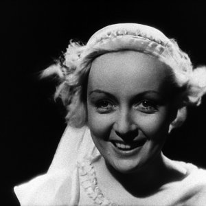 L'Atalante: un primo piano di Dita Parlo