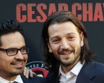 Narcos: un teaser per la quarta stagione con protagonisti Diego Luna e Michael Peña