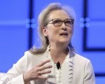Meryl Streep, manifesti comparsi a Los Angeles la accusano: 'Lei sapeva di Weinstein'