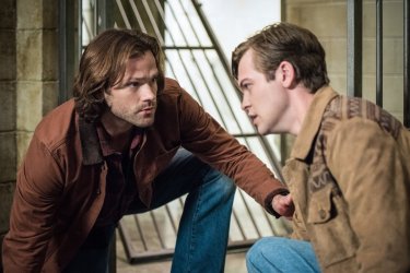 Supernatural: Jared Padalecki e Alexander Calvert nella stagione tredici