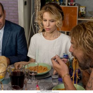 Come un gatto in tangenziale: Antonio Albanese e Sonia Bergamasco in un momento del film