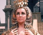 Cleopatra: il biopic sulla Regina d'Egitto sarà 'un sanguinoso thriller politico'!