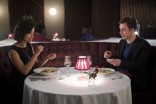 Black Mirror: Joe Cole e Georgina Campbell nell'episodio Hang the DJ
