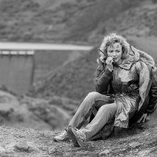 Black Mirror: Maxine Peake in una scena dell'episodio Metalhead