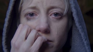 Black Mirror: Andrea Riseborough in una scena dell'episodio Crocodile