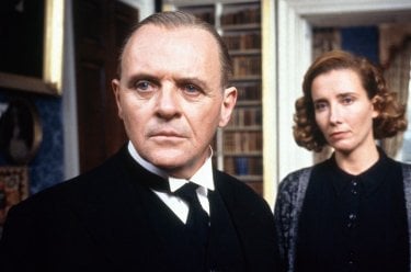 Quel che resta del giorno: Anthony Hopkins ed Emma Thompson in un momento del film