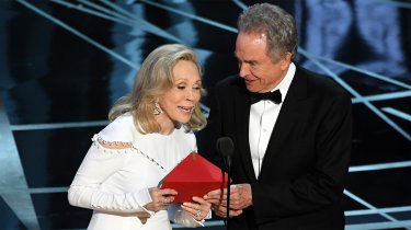 Warren Beatty e Faye Dunaway agli Oscar 2017