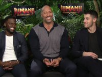 Jumanji: chi vincerebbe in una gara di ballo tra The Rock, Kevin Hart e Nick Jonas?