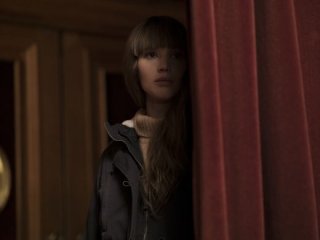 Red Sparrow: Jennifer Lawrence si nasconde in una scena