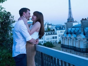 Cinquanta sfumature di rosso: Jamie Dorman e Dakota Johnson a Parigi