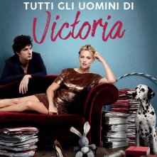 Locandina di Tutti gli uomini di Victoria