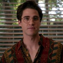 The Assassination of Gianni Versace: American Crime Story, Darren Criss in una scena della serie