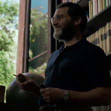 Chiamami col tuo nome: Michael Stuhlbarg in una scena del film