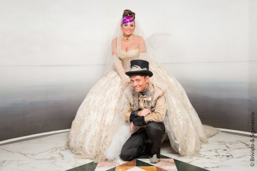 Finalmente sposi: Enzo Iuppariello e Monica Lima in un'immagine promozionale del film