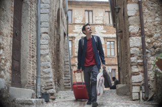 Il vegetale: Fabio Rovazzi in un momento del film