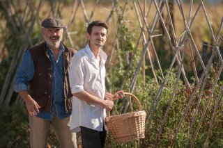 Il vegetale: Fabio Rovazzi e Luca Zingaretti in una scena del film
