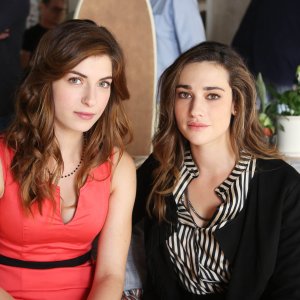 Don Matteo 11: Teresa Romagnoli e Maria Chiara Giannetta in una foto della serie