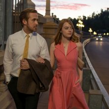 La La Land: Emma Stone e Ryan Gosling in un momento del film