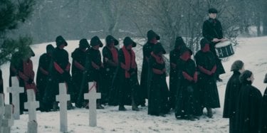 The Handmaid's Tale: una foto della seconda stagione