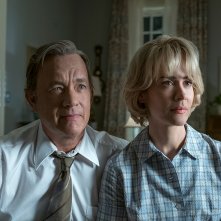 The Post: Tom Hanks e Sarah Paulson in una scena del film