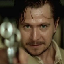 Leon: un primo piano di Gary Oldman