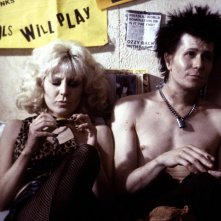 Sid e Nancy: Gary Oldman in una scena del film