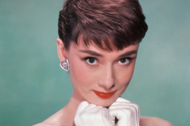 Un primo piano di Audrey Hepburn