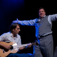 Fabrizio De André - Principe Libero: Luca Marinelli e Gianluca Gobbi in una scena del film