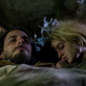 Fabrizio De André - Principe Libero: Luca Marinelli e Valentina Bellè in un momento del film