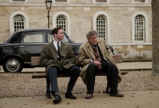 Final Portrait - L'arte di essere amici: Armie Hammer e Geoffrey Rush in una scena del film