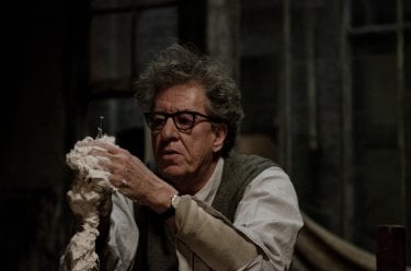 Final Portrait - L'arte di essere amici: Geoffrey Rush in una scena del film