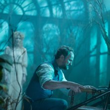La vedova Winchester: Jason Clarke in una scena del film