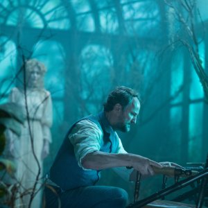 La vedova Winchester: Jason Clarke in una scena del film