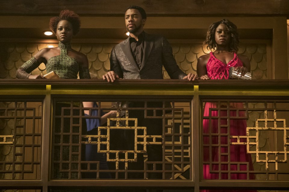 Black Panther: Lupita Nyong'O, Chadwick Boseman e Danai Gurira in una foto del film