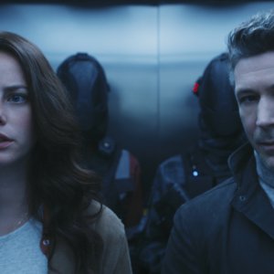 Maze Runner - La rivelazione: Kaya Scodelario e Aidan Gillen in una scena del film