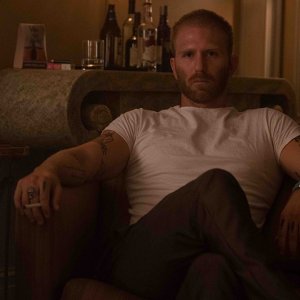 Nella tana dei lupi: Kaiwi Lyman in una scena del film